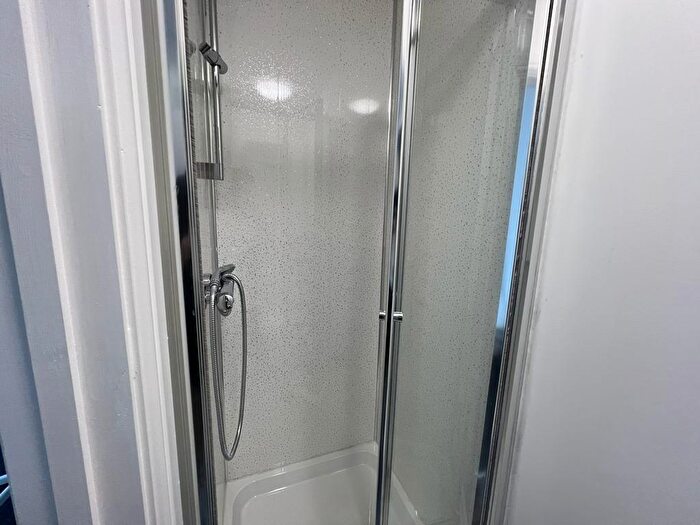 Studio To Rent In Alfreton Road, Nottingham, Nottinghamshire, NG7