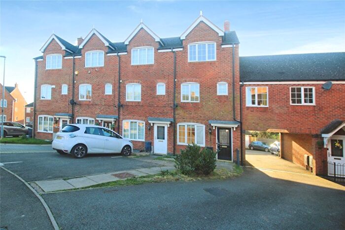 3 Bedroom End Terrace House For Sale In Berrywell Drive, Barwell, Leicester, Leicestershire, LE9