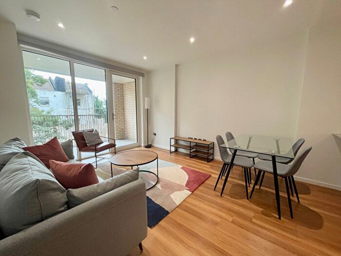 2 Bedroom Flat To Rent In Mighell Street, Brighton, BN2