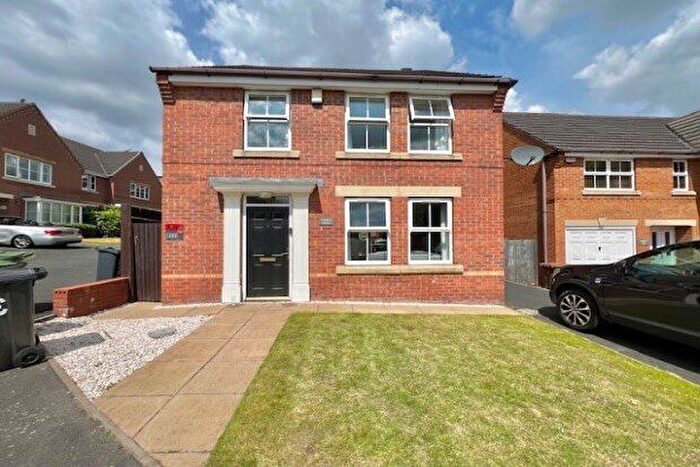 4 Bedroom Property To Rent In Crabtree Road, Walsall, WS1