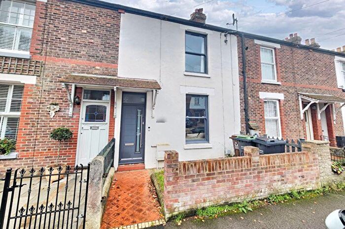 3 Bedroom Terraced House For Sale In Village Road, Alverstoke, Gosport, PO12