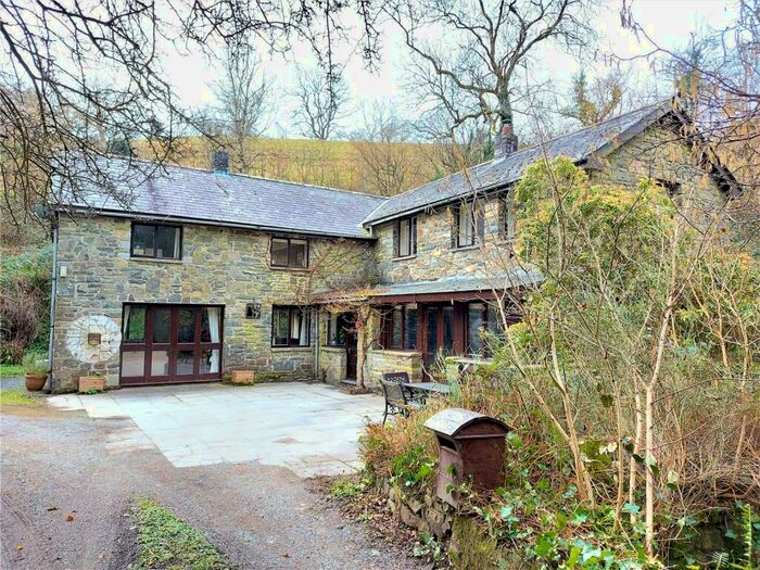 4 Bedroom Detached House For Sale In New Quay, Ceredigion, SA44