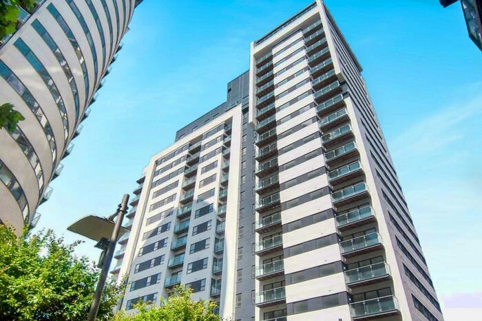 1 Bedroom Flat To Rent In Britton House, Lord Street, Green Quarter, Manchester, M4