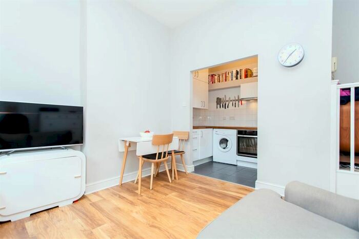1 Bedroom Flat To Rent In Hackney Road, Shoreditch, E2