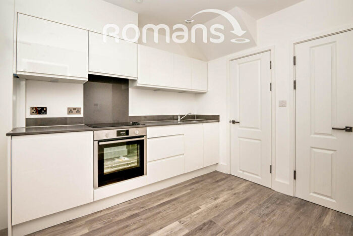 Flat To Rent In Lyon Way, Frimley, Camberley, GU16