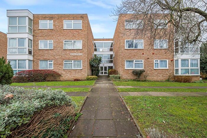 1 Bedroom Flat For Sale In Highview Road, Sidcup, DA14