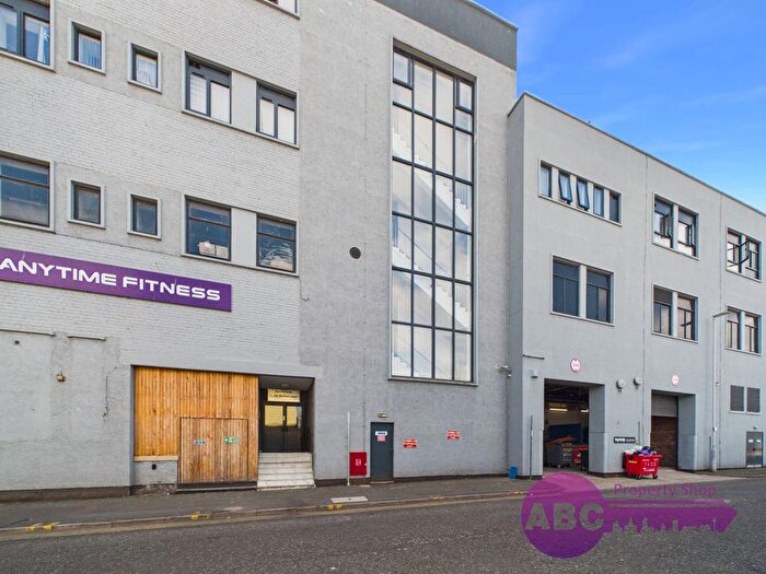 1 Bedroom Flat For Sale In Oliver Street, Birkenhead, CH41