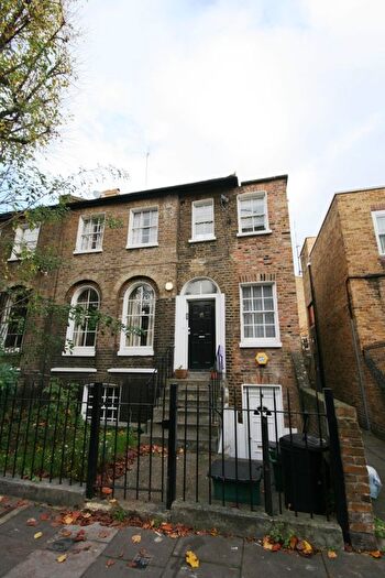 1 Bedroom Flat To Rent In Shepperton Road, London, N1