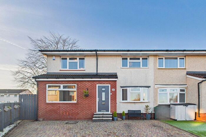 4 Bedroom Semi-Detached House For Sale In St Boswell Drive, Carnbroe, ML5