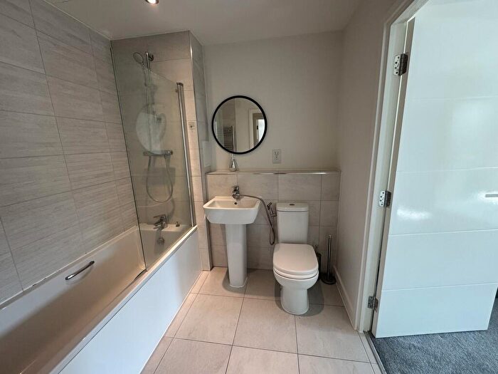 1 Bedroom Flat To Rent In Viscount House, Regency Heights, NW10