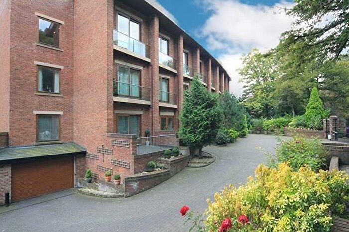 3 Bedroom Apartment To Rent In Yew Tree Road, Allerton, Liverpool, L18