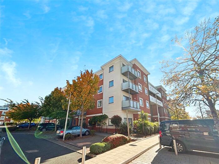 1 Bedroom Apartment For Sale In Heron House, Rushley Way, Reading, RG2