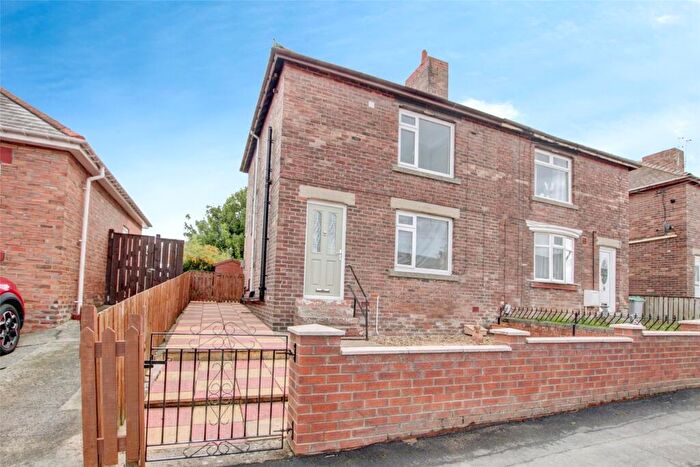 3 Bedroom Semi-Detached House For Sale In The Crescent, Langley Park, Durham, DH7