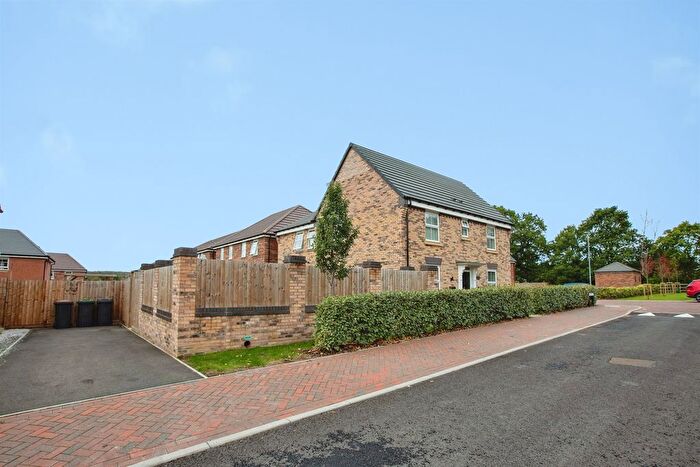 3 Bedroom Semi-Detached House For Sale In Tandem Street, Brinsley, Nottingham, NG16