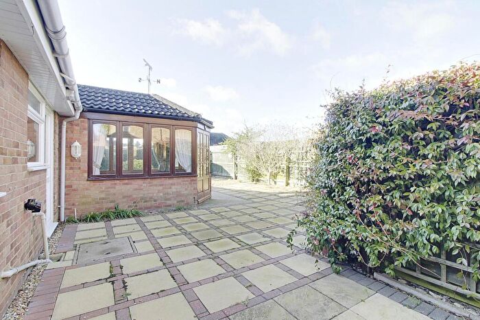 2 Bedroom Bungalow For Sale In West End, Langtoft, PE6