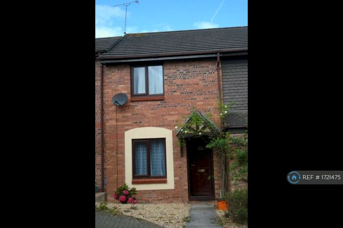 2 Bedroom Terraced House To Rent In Friesland Close, Shaw, Swindon, SN5