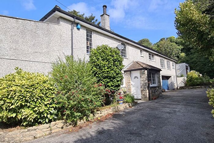 6 Bedroom Detached House For Sale In Quarry Hill, Gulval, TR18