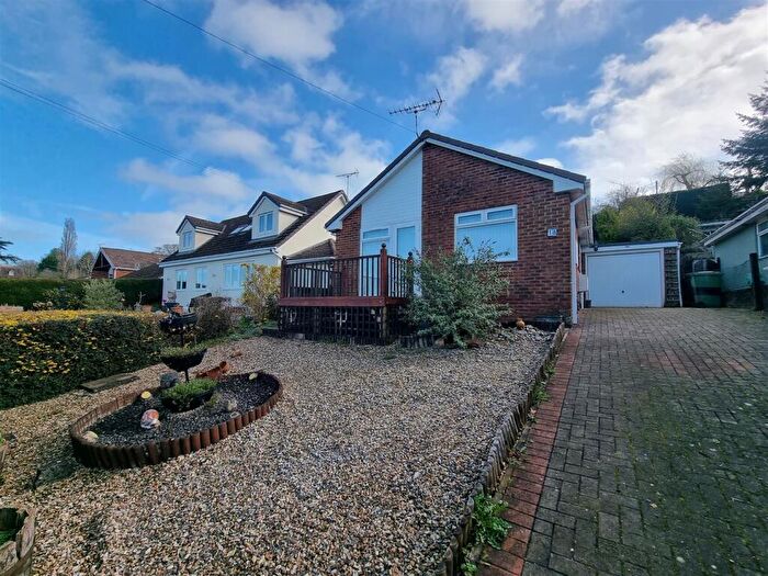 2 Bedroom Detached Bungalow To Rent In Coombe Drive, Cinderford, GL14