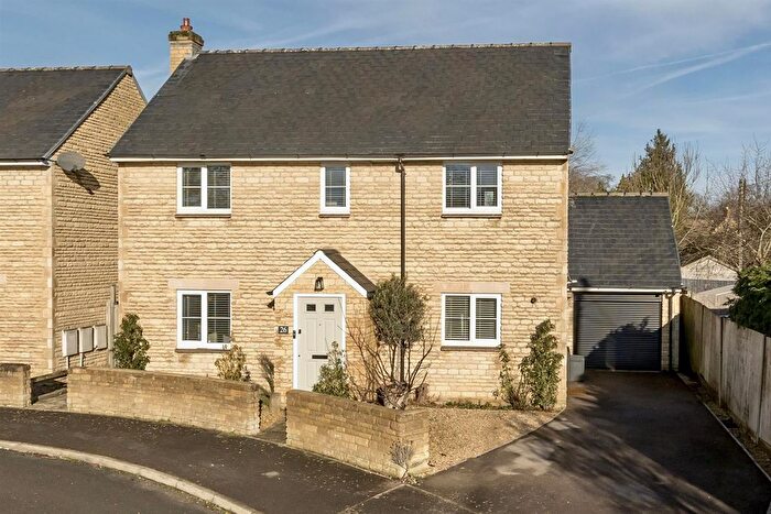 4 Bedroom Detached House For Sale In Gossway Fields, Kirtlington, OX5