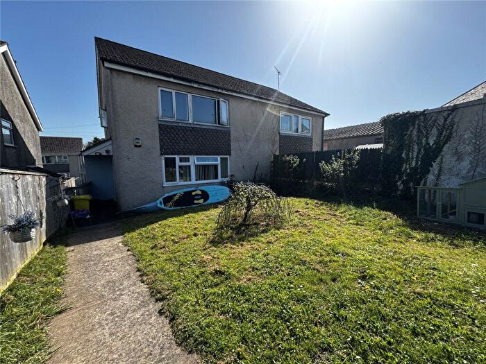 2 Bedroom Flat For Sale In Woodbine Close, Pembroke, Pembrokeshire, SA71