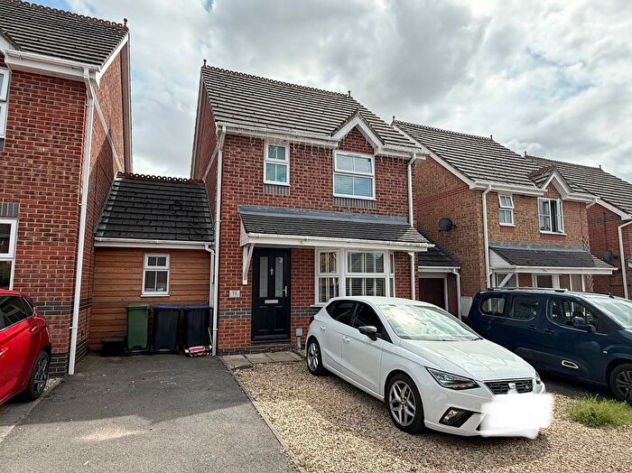 4 Bedroom Detached House For Sale In Westerham Walk, Calne, SN11