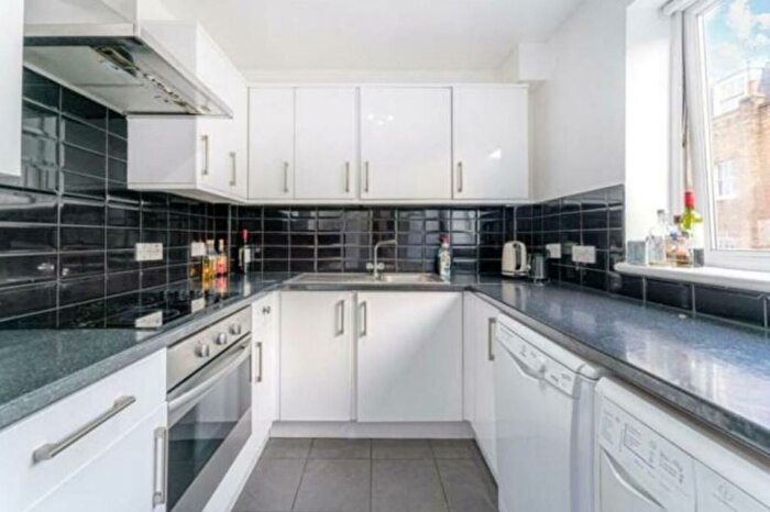 2 Bedroom Flat To Rent In Boston Place, Marylebone, London, NW1