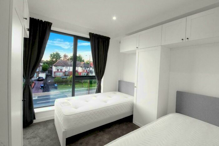 3 Bedroom House To Rent In Forty Lane, London, HA9