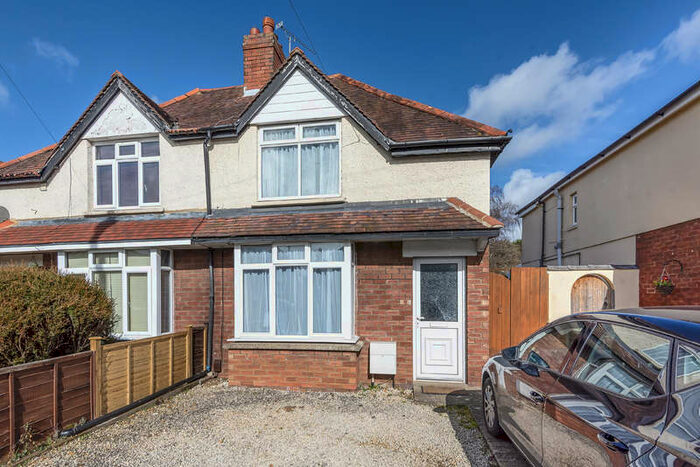 2 Bedroom Semi-Detached House To Rent In Eastern Avenue, OX4
