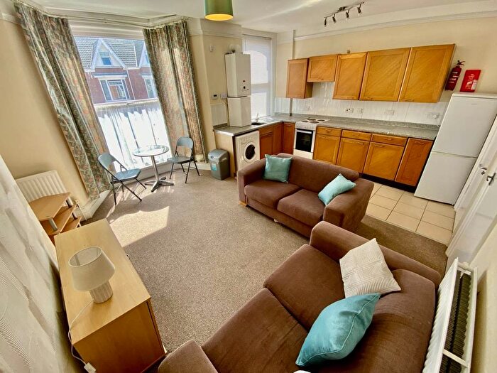 1 Bedroom Flat To Rent In Mirador Crescent, Uplands, Swansea, SA2