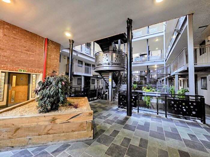 2 Bedroom Apartment To Rent In New Hall Lane, Preston, PR1