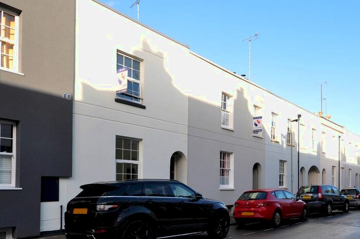 3 Bedroom Terraced House To Rent In Albert Place, Cheltenham, GL52