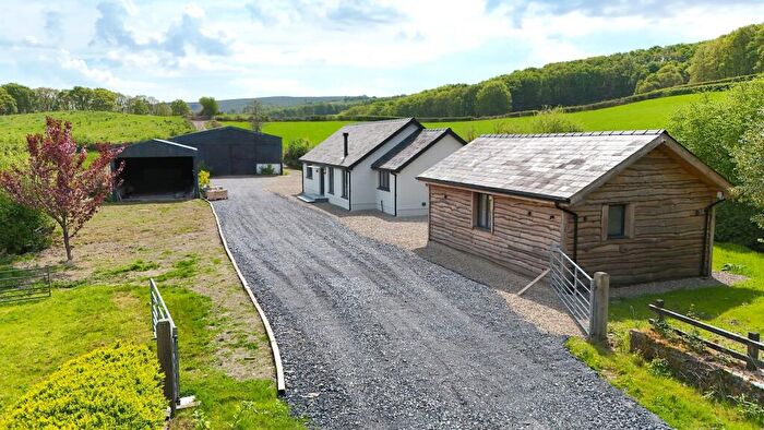 3 Bedroom Detached House For Sale In Halfway, Llandovery, Carmarthenshire., SA20