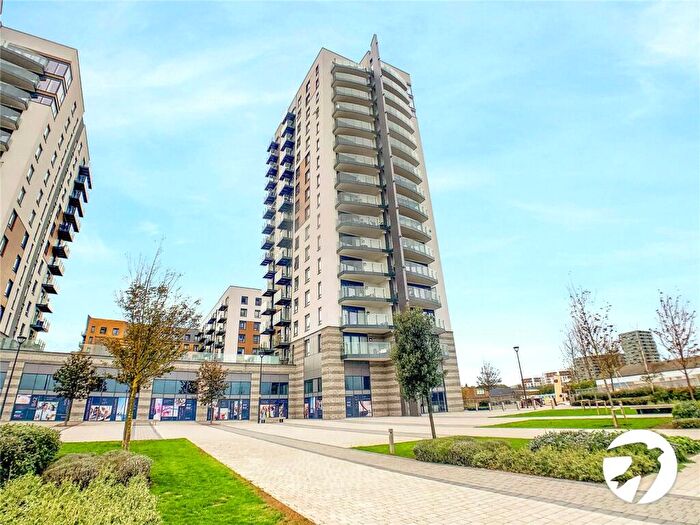 2 Bedroom Flat To Rent In Pegasus Way, Gillingham, ME7