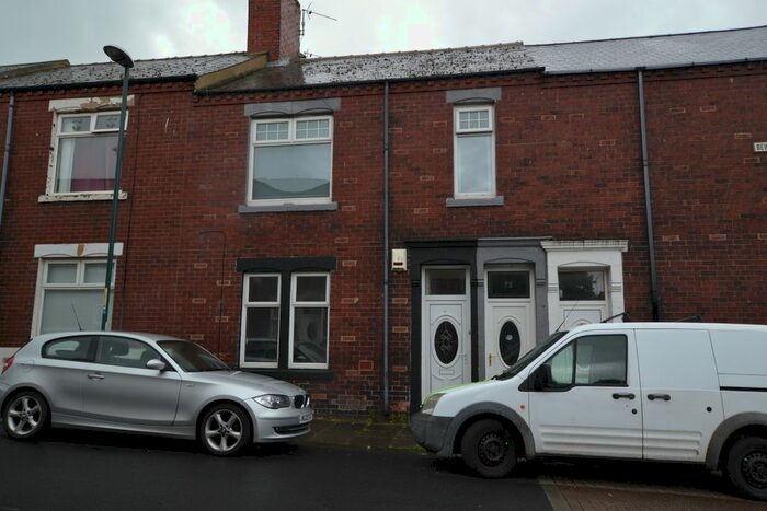 2 Bedroom Flat To Rent In Bewick Street, South Shields, NE33