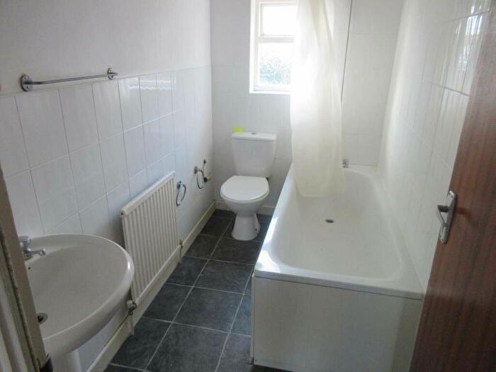 1 Bedroom Flat To Rent In Hartington Road, Southend On Sea, SS1