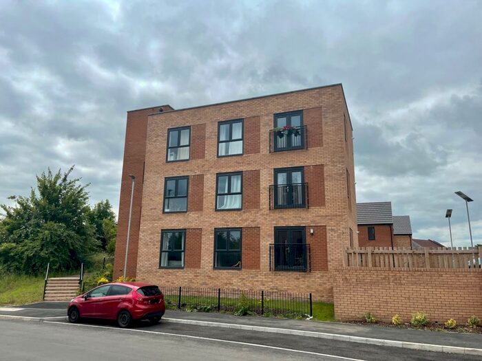 2 Bedroom Flat To Rent In Kilworth Road, Daventry, NN11