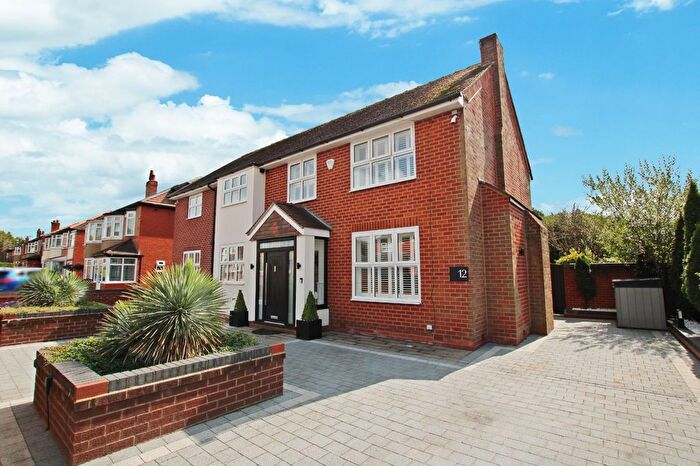 4 Bedroom Detached House To Rent In Cornwall Avenue, Bolton, BL5