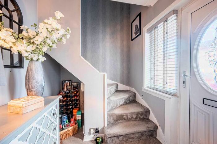 2 Bedroom End Of Terrace House For Sale In Ettrick Street, Wishaw, ML2