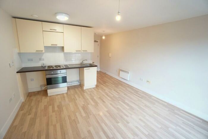 Studio To Rent In Alencon Link, Basingstoke, Hampshire, RG21