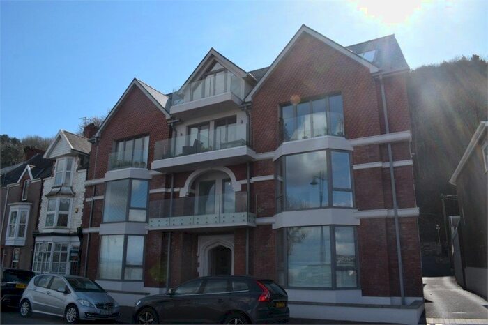 2 Bedroom Flat To Rent In Apartment, Llys Y Mor, Swansea, Mumbles Road, Mumbles, SA3