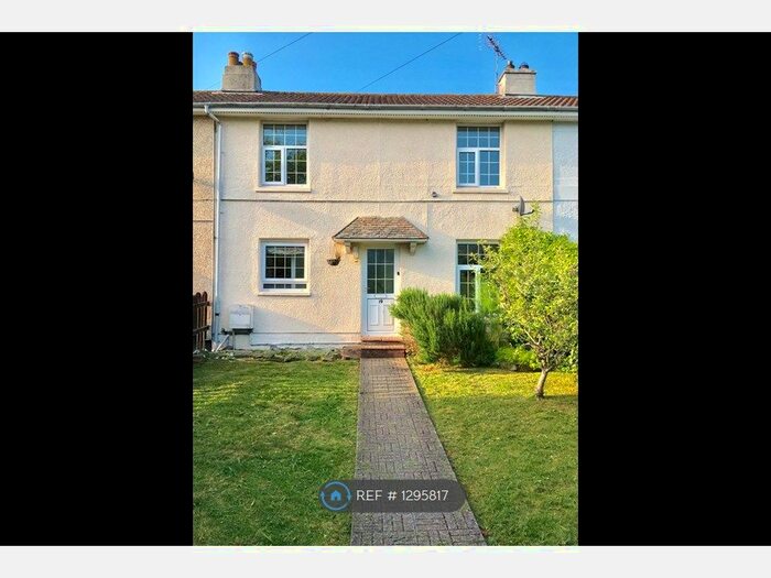 3 Bedroom Terraced House To Rent In Harbour View, Penryn TR10