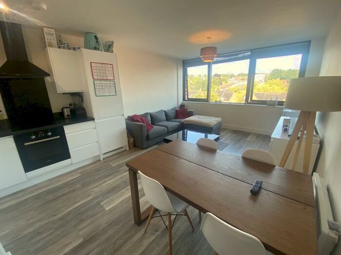 2 Bedroom Apartment To Rent In Grosvenor House, NR1