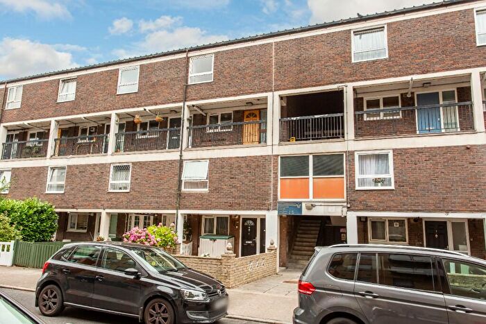 5 Bedroom Maisonette To Rent In Anglo Road, London, E3