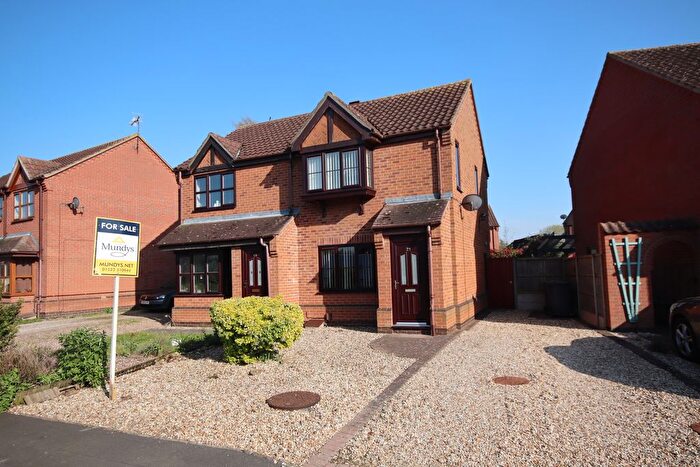 2 Bedroom Semi-Detached House For Sale In Poachers Brook, Skellingthorpe, LN6