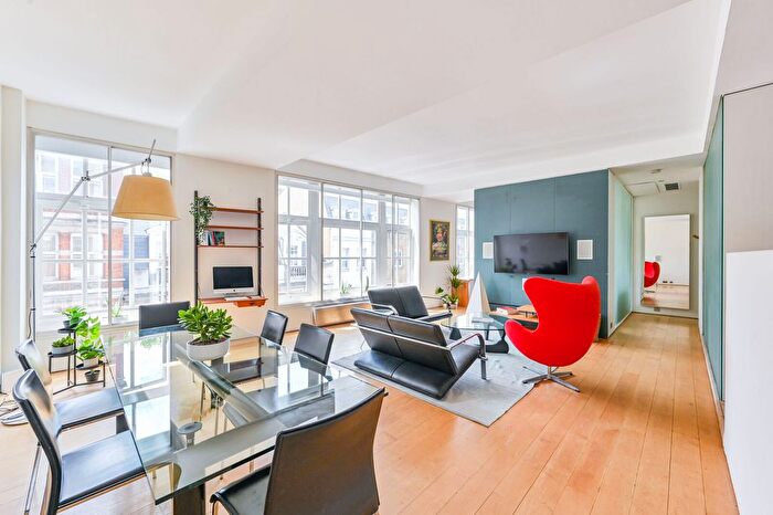 1 Bedroom Flat For Sale In Dean Street, Soho, London, W1D