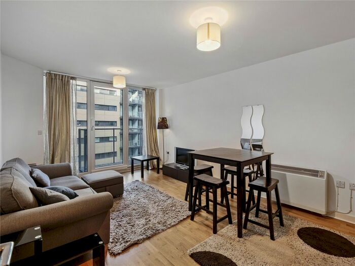 1 Bedroom Flat To Rent In Burnelli Building, Queenstown Road, SW11