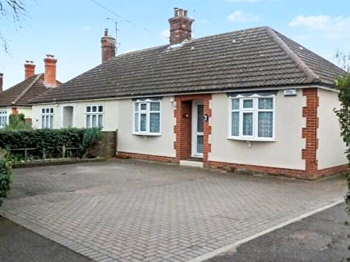 2 Bedroom Semi-Detached Bungalow To Rent In The Avenue, Witham, CM8