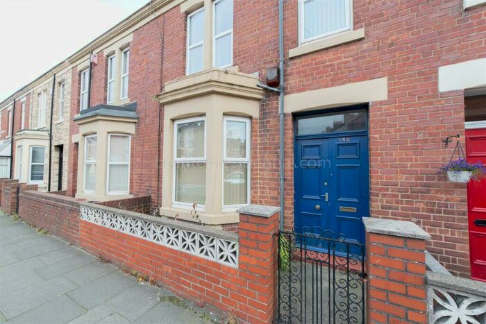 4 Bedroom Terraced House To Rent In £pppw - Cardigan Terrace, Heaton, NE6