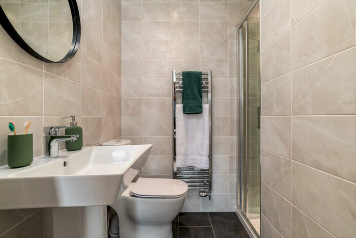 4 Bedroom Detached House For Sale In Barons Drive, Roslin, EH25