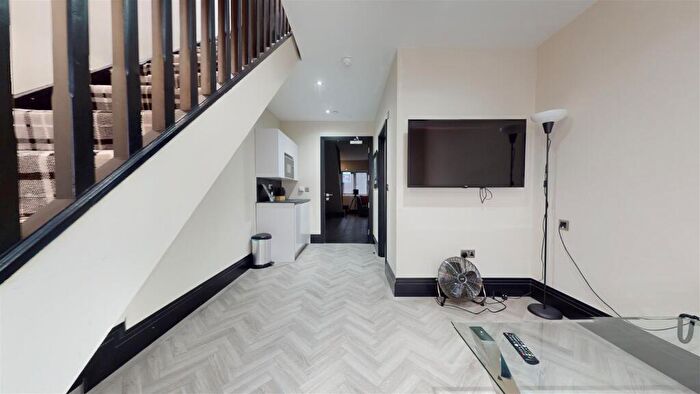 1 Bedroom Duplex To Rent In Stanley Street, Southport, PR9